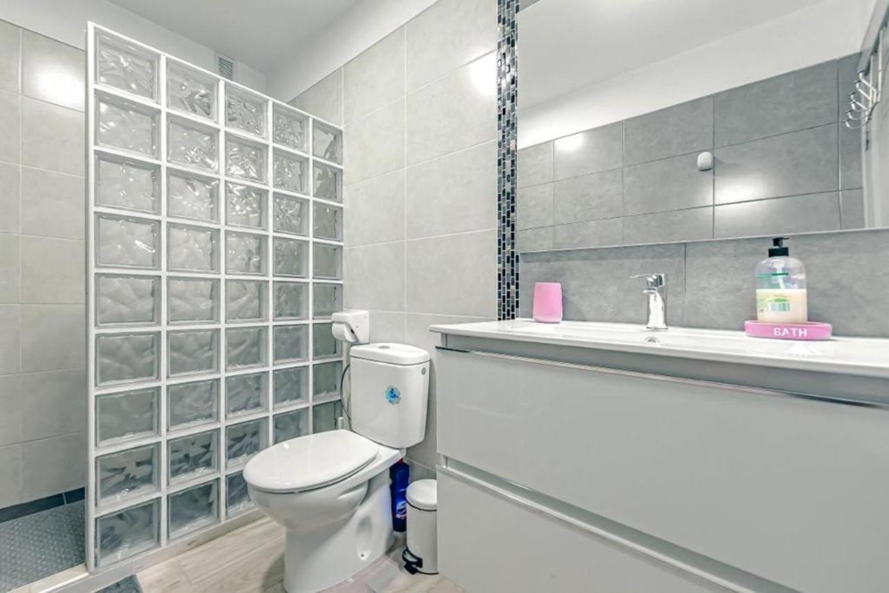 Neptuno Oceanview Suite With Pool And Beach Private Access Puerto de Santiago  Exterior foto